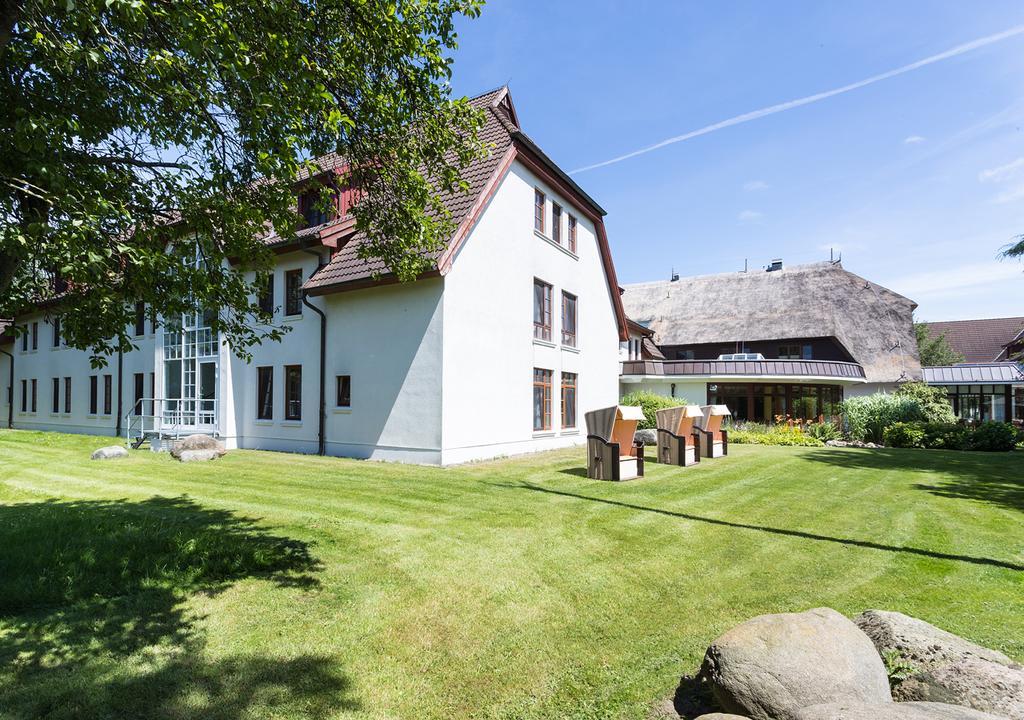 Ringhotel Warnemuender Hof รอสต็อค ภายนอก รูปภาพ