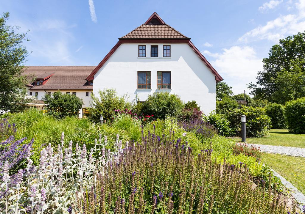 Ringhotel Warnemuender Hof รอสต็อค ภายนอก รูปภาพ