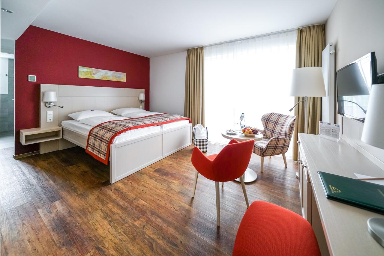 Ringhotel Warnemuender Hof รอสต็อค ภายนอก รูปภาพ