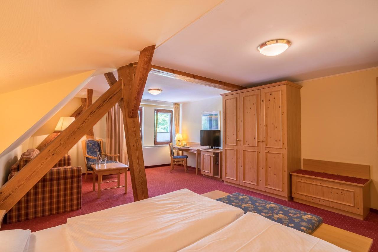 Ringhotel Warnemuender Hof รอสต็อค ภายนอก รูปภาพ